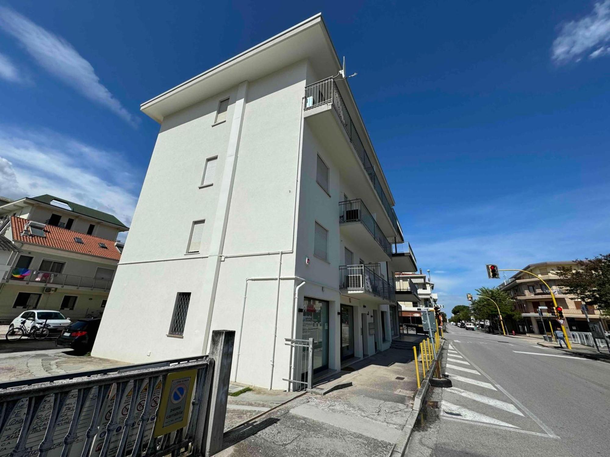 Family Apartment Piazza Milano - Jesolo 外观 照片
